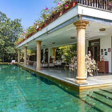 VILLA MAGNOLIA BY LOHONO STAYS - 5 bedroom luxury pool villa Alībāg Buitenkant foto