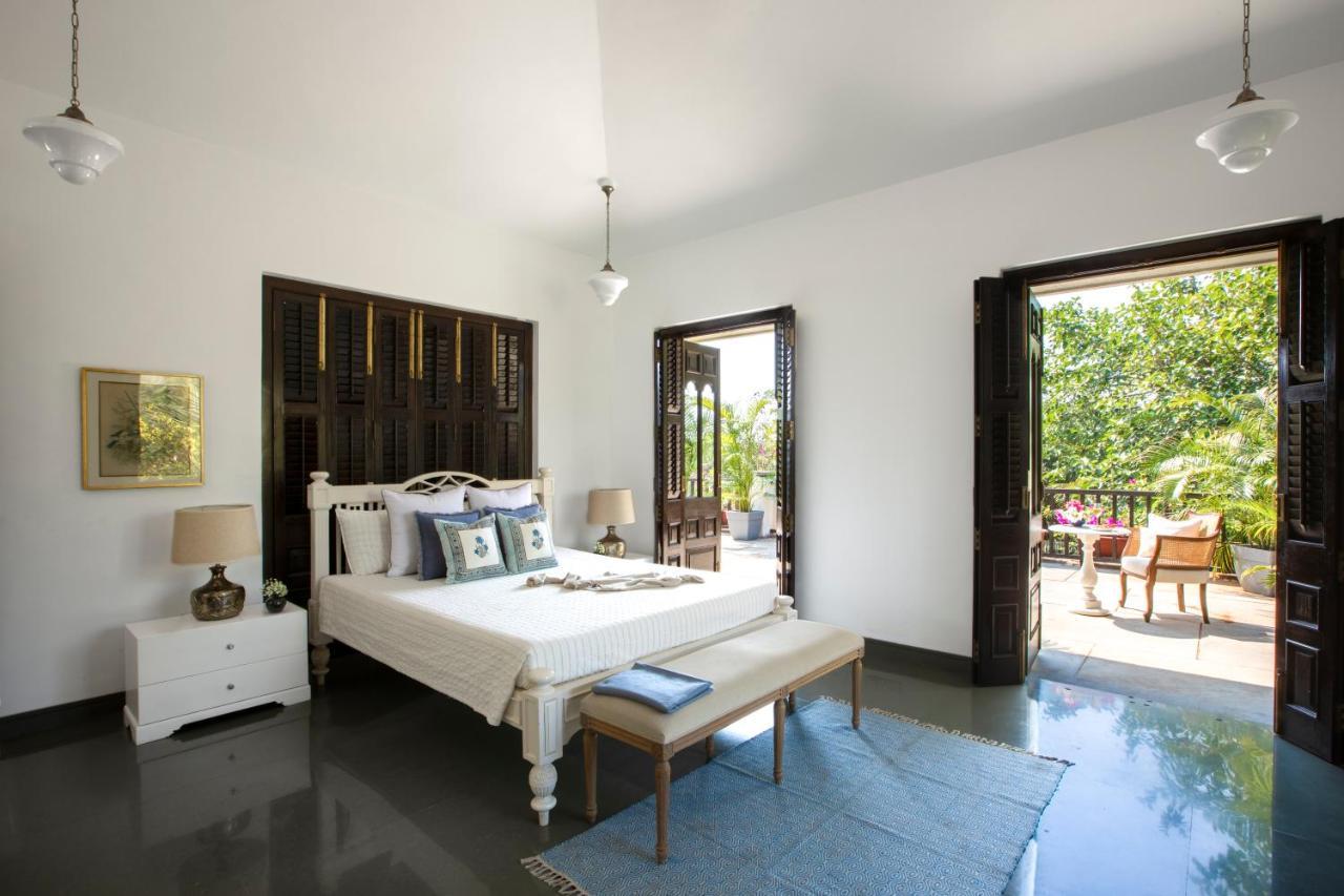 VILLA MAGNOLIA BY LOHONO STAYS - 5 bedroom luxury pool villa Alībāg Buitenkant foto